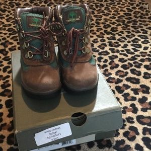 Beef and Broccoli Timberland Boots 13c